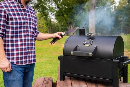 Rambler Table Top Grill | Portable Charcoal BBQ | Oklahoma Joe's Smoker